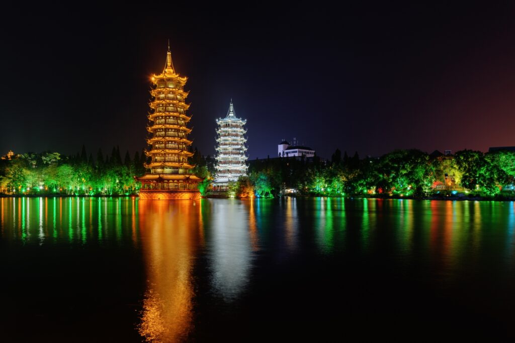 Pagodes du Soleil et de la Lune