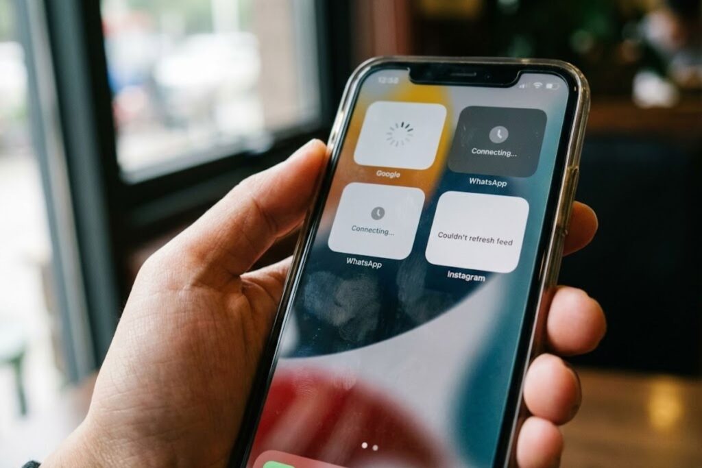 Écran de smartphone en Chine où Google, WhatsApp et Instagram ne chargent pas