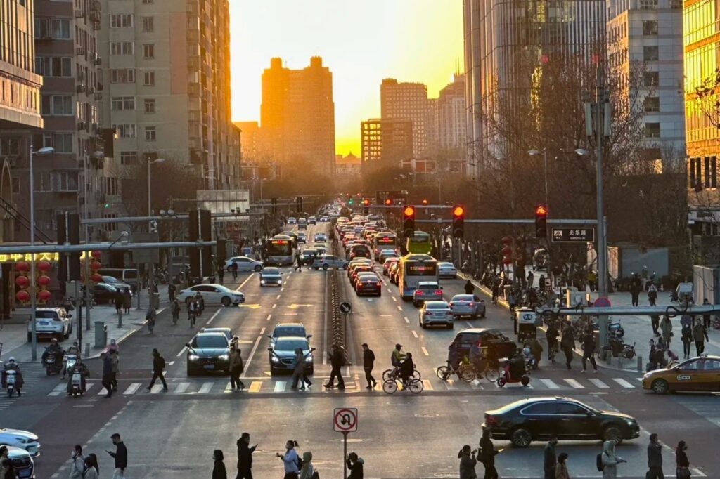 Rue ordinaire en Chine : un système lisible seulement pour ceux qui en comprennent les règles invisibles